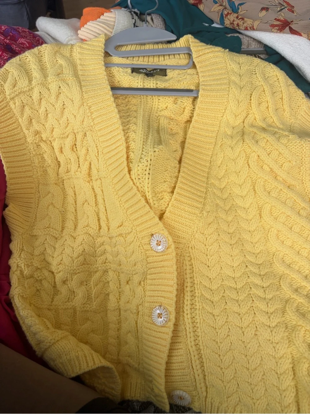 4SI3NNA Pale Yellow Cable Knit Button Front Sweater Vest
